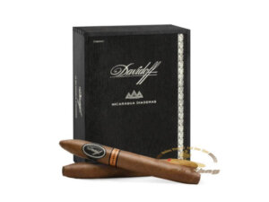 Davidoff-Millennium-Piramides-hop-12-dieu-4 Davidoff Nicaragua Diadema có xuất xứ từ thương hiệu Davidoff